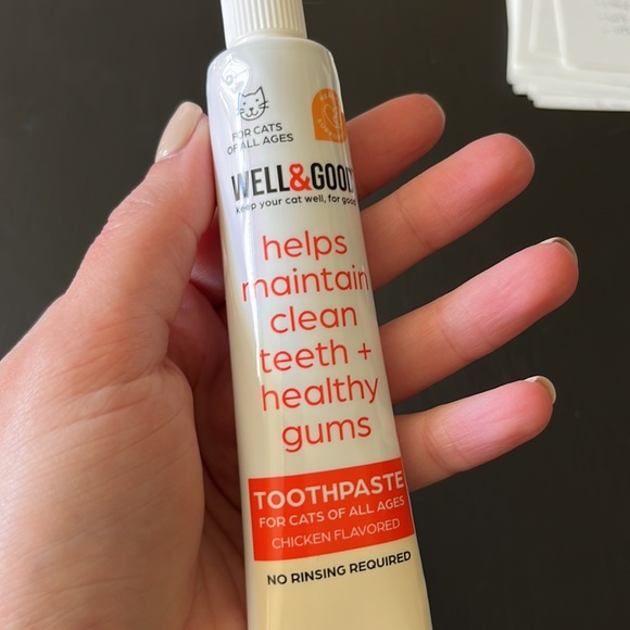Well&Good Toothpaste for Cats - Picture 2 of 5